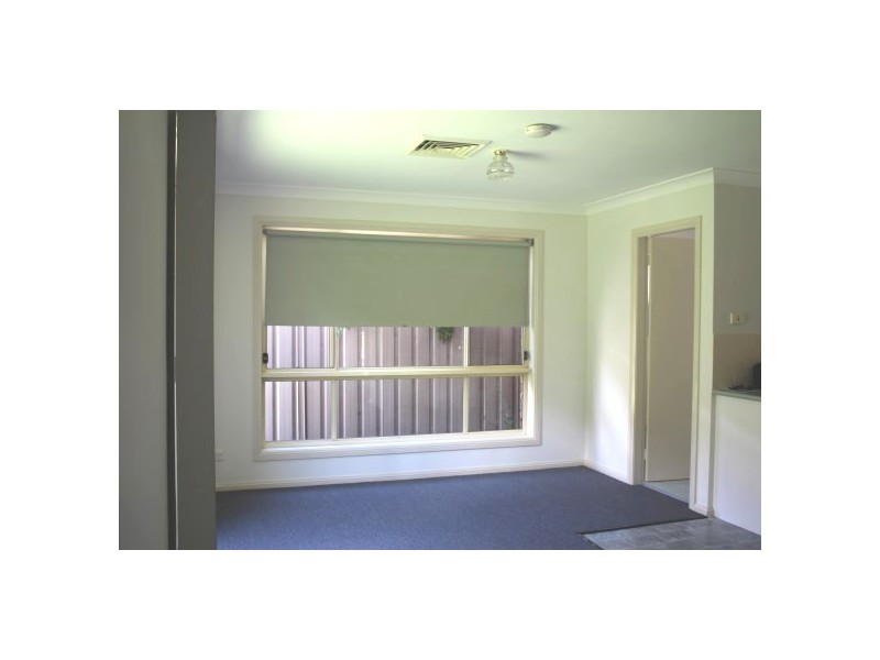 2/100 Windsor St, Richmond NSW 2753