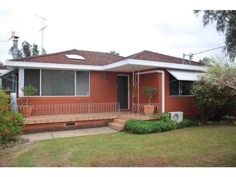 15 Plimsoll Street, Mcgraths Hill NSW 2756