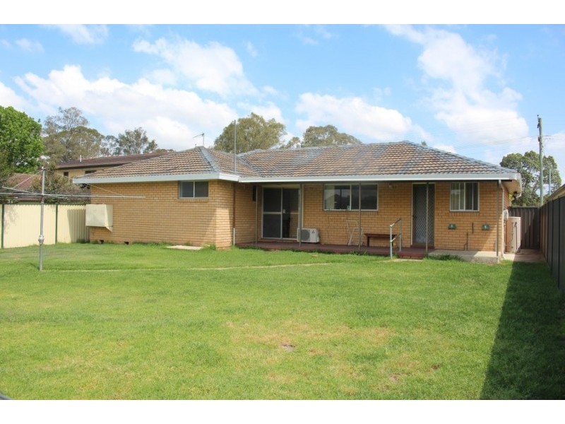 9 Turnbull Ave, Wilberforce NSW 2756