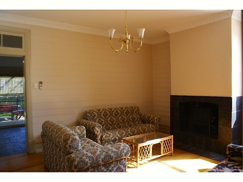 9 Day Street, Windsor NSW 2756