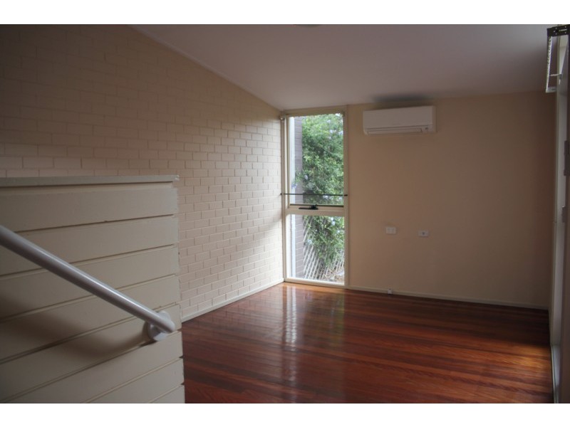 2/11 Kable Street, Windsor NSW 2756