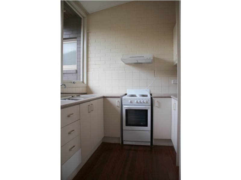 2/11 Kable Street, Windsor NSW 2756