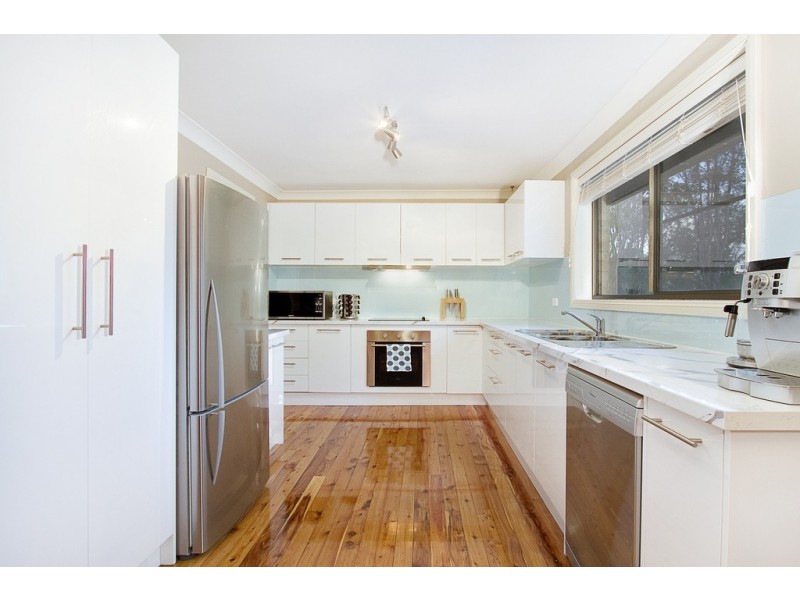 4 Avoca Road, Grose Wold NSW 2753