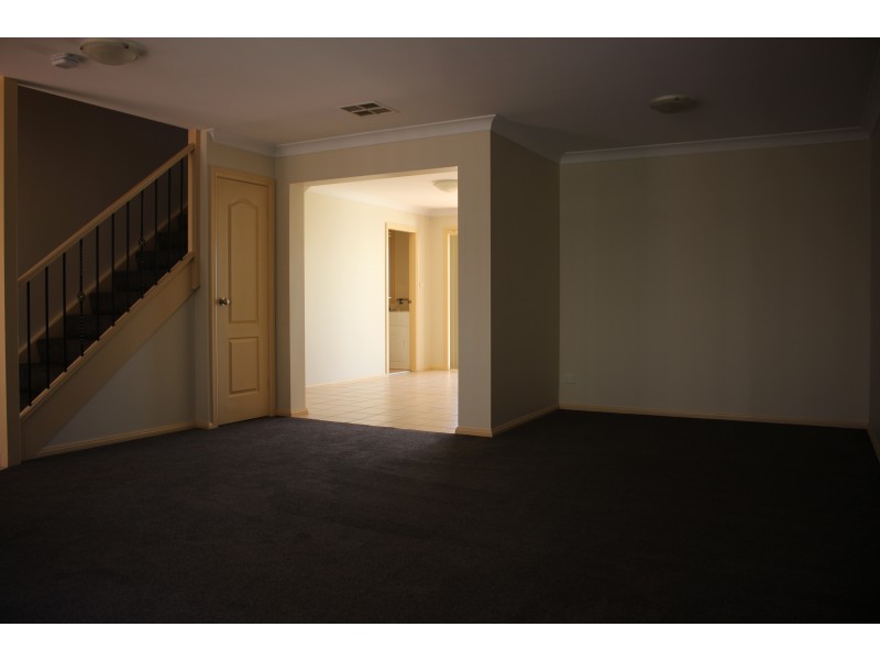 2/45 Church Street, South Windsor NSW 2756