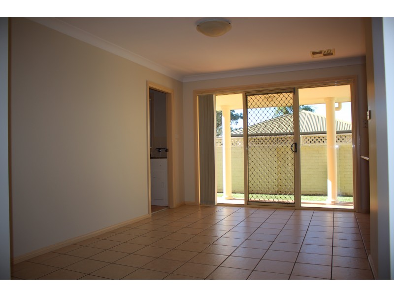 2/45 Church Street, South Windsor NSW 2756