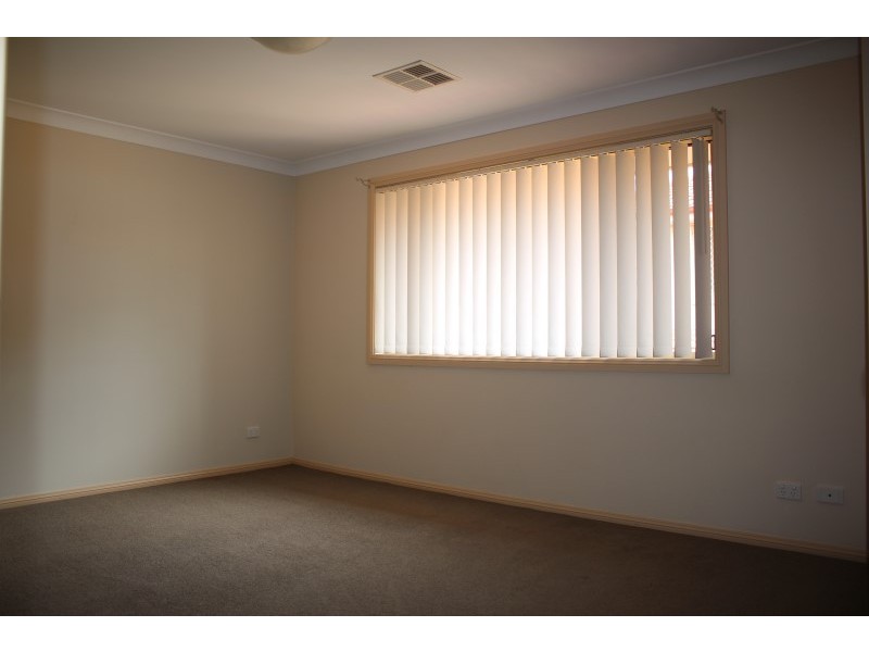 2/45 Church Street, South Windsor NSW 2756
