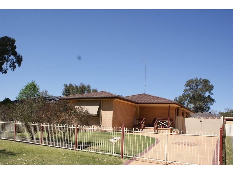 13 McKellar Crescent, South Windsor NSW 2756