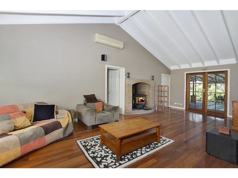 18 Bull Ridge Road, East Kurrajong NSW 2758