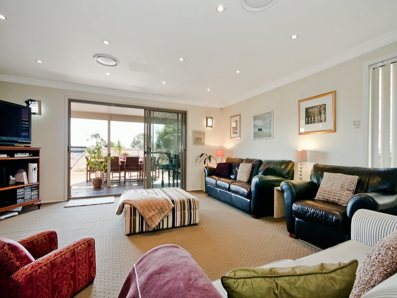 22 James Ruse Close, Windsor NSW 2756