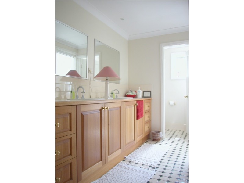 59 Old Bells Line of Road., Kurrajong NSW 2758