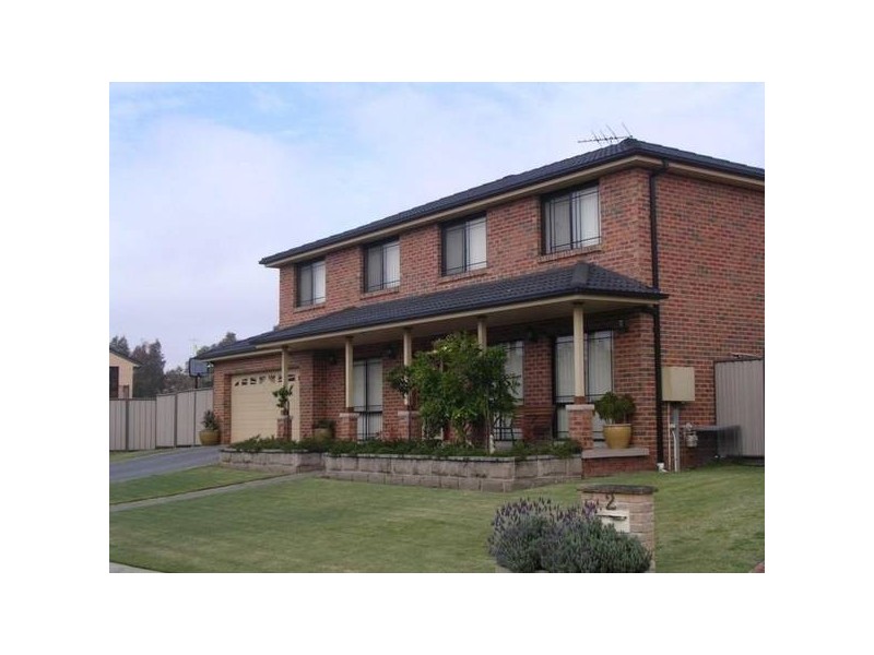 4 Tollgate Crescent, Windsor NSW 2756