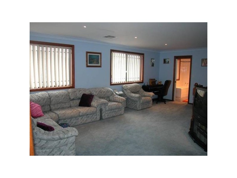 4 Tollgate Crescent, Windsor NSW 2756