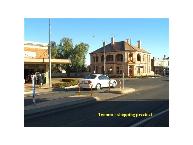 22 Joffre Street, Temora NSW 2666