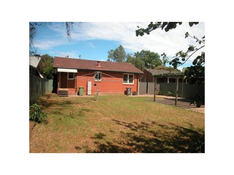 9 Powell Street, Richmond NSW 2753