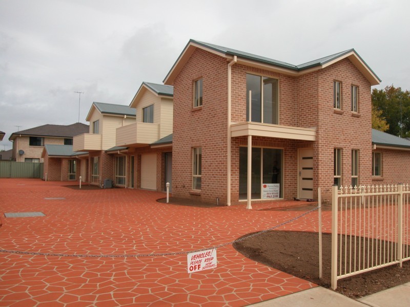182 March Street, Richmond NSW 2753
