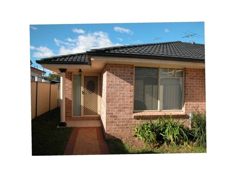 2/39a Campbell Street, South Windsor NSW 2756