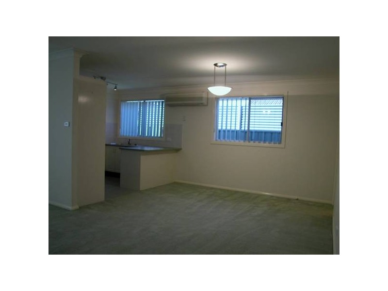 2/39a Campbell Street, South Windsor NSW 2756