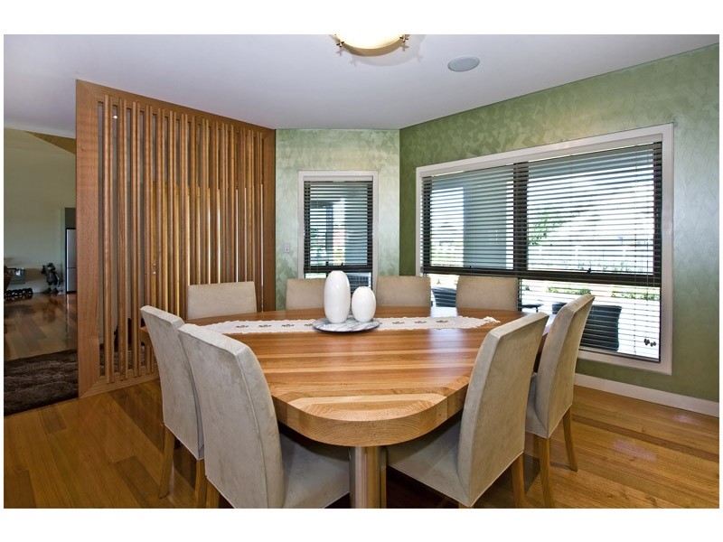 16 Ilma Close, Mcgraths Hill NSW 2756