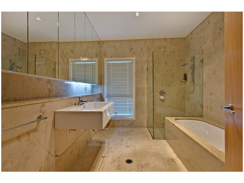 16 Ilma Close, Mcgraths Hill NSW 2756