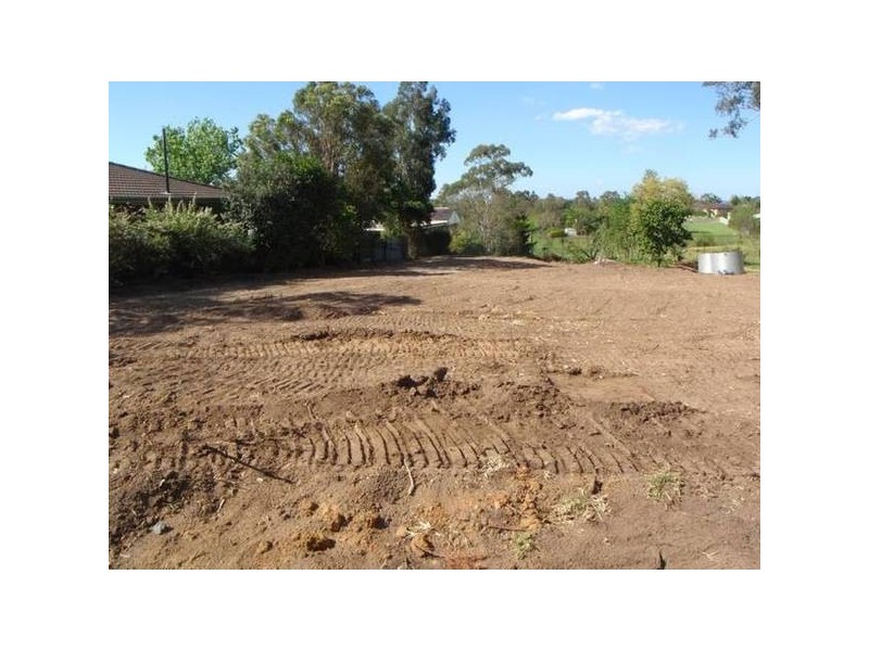 1 Greenway Crescent, Windsor NSW 2756