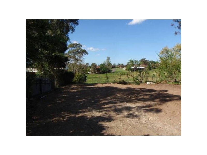 1 Greenway Crescent, Windsor NSW 2756