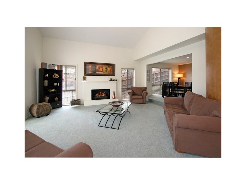 113 Nangathan Way, Croydon North VIC 3136