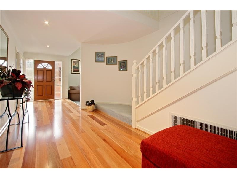113 Nangathan Way, Croydon North VIC 3136