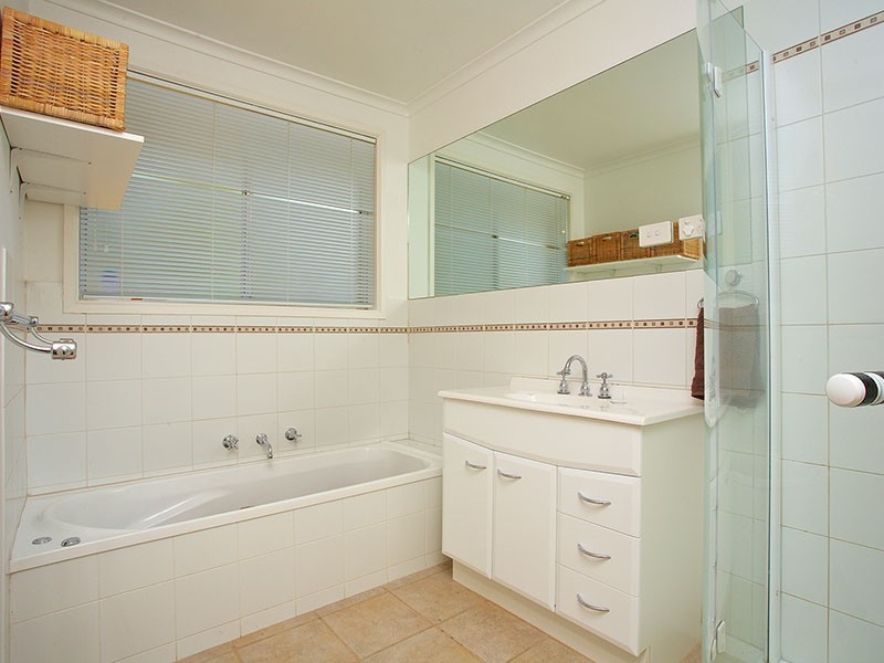 2 Epacris Court, Ringwood North VIC 3134