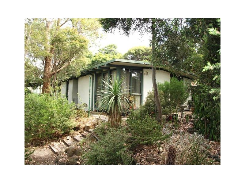 7 Isabel Avenue, Ringwood East VIC 3135