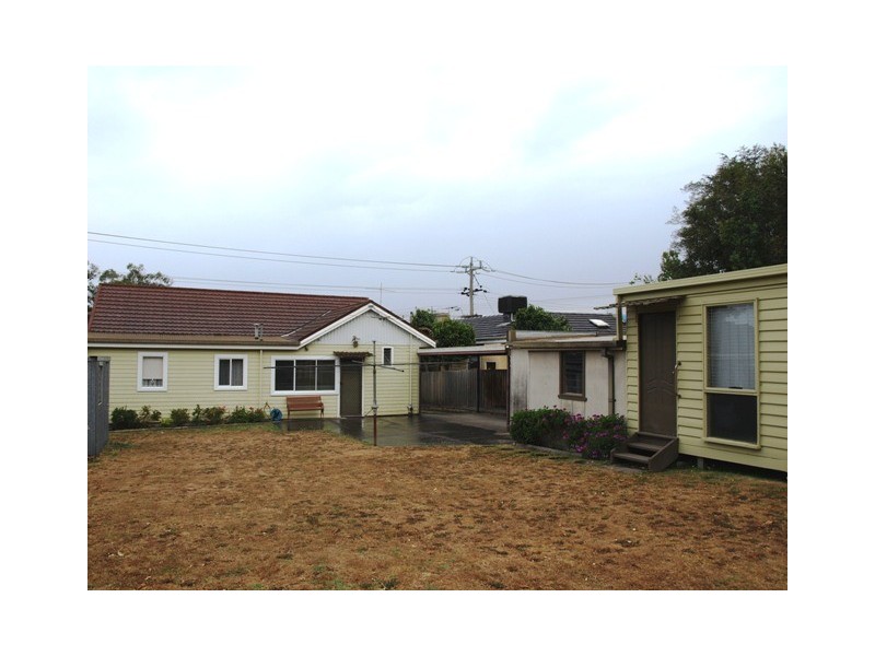 3 Dublin Road, Ringwood East VIC 3135