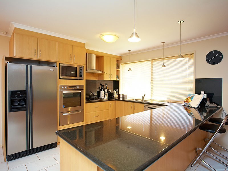 49 Waterview Court, Croydon Hills VIC 3136