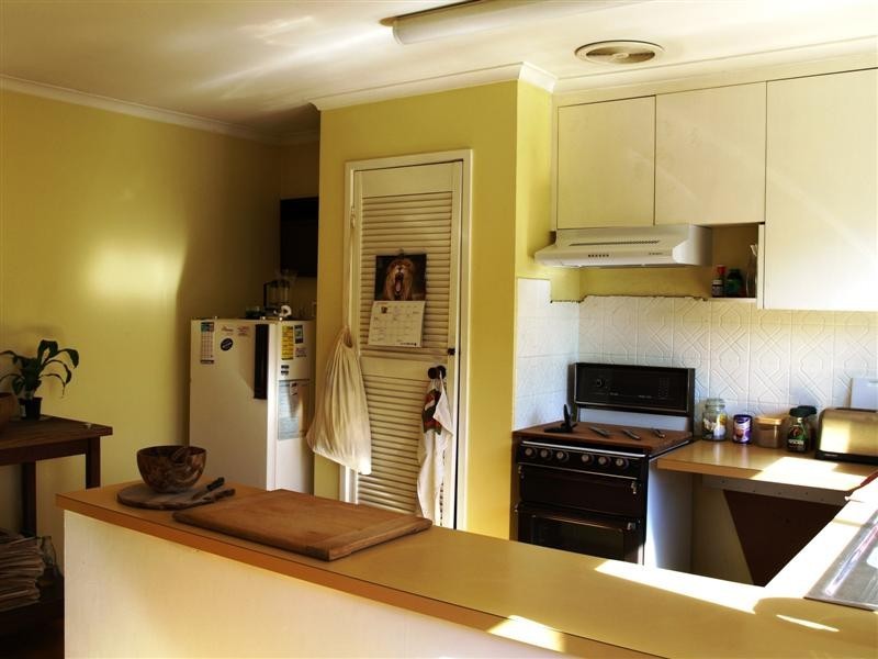 4/6 Charles Street, Ringwood East VIC 3135