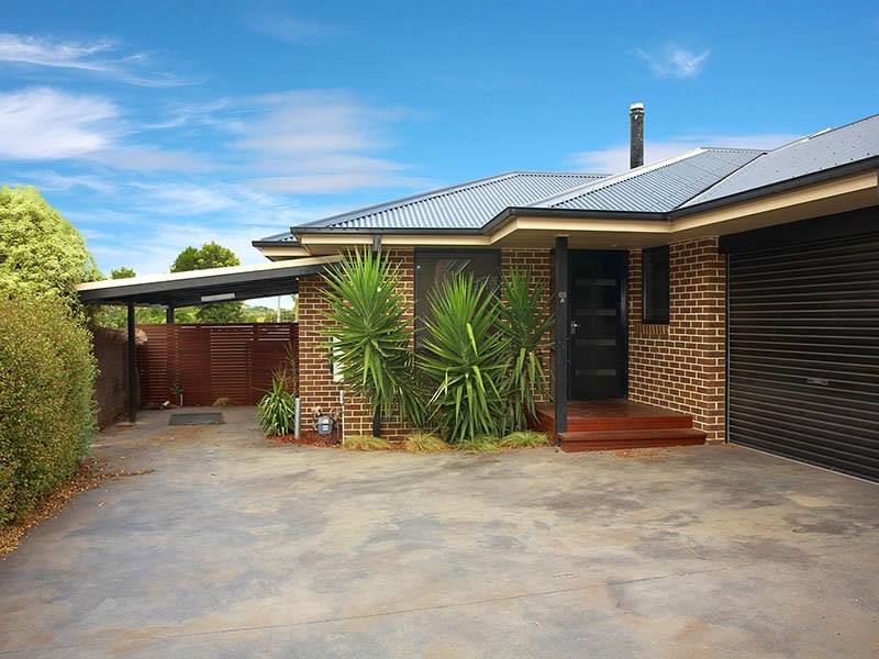 2/68 Eastfield Road, Ringwood East VIC 3135