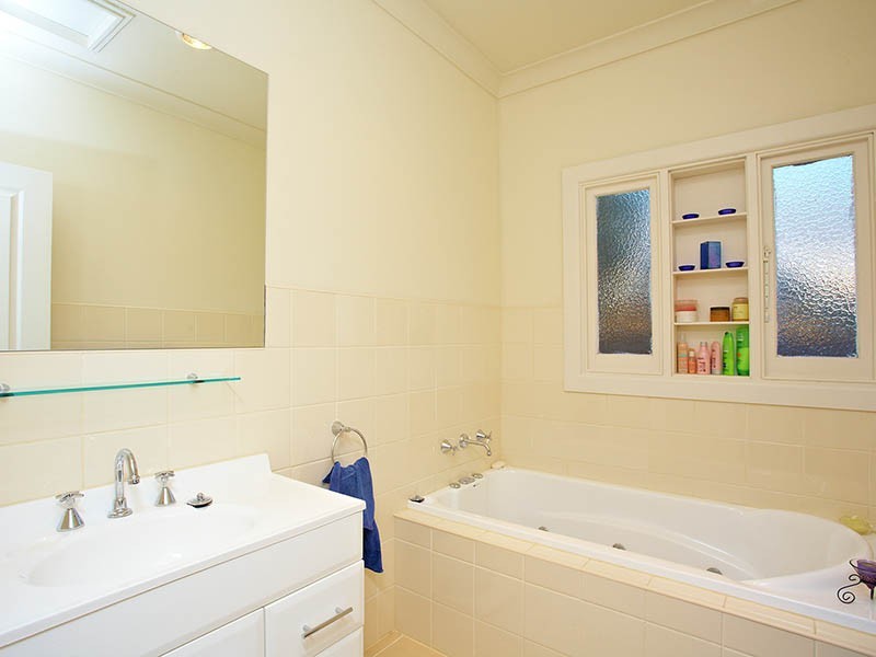 1/180 Bedford Road, Heathmont VIC 3135