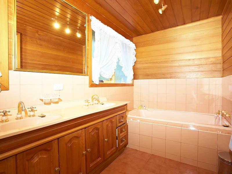 5 Dirkala Avenue, Heathmont VIC 3135