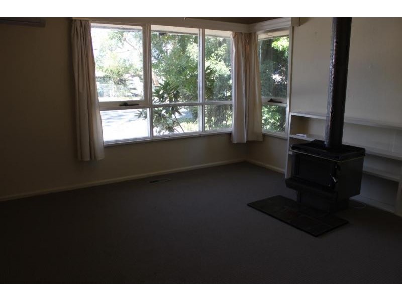 1/10 Oban Road, Ringwood VIC 3134