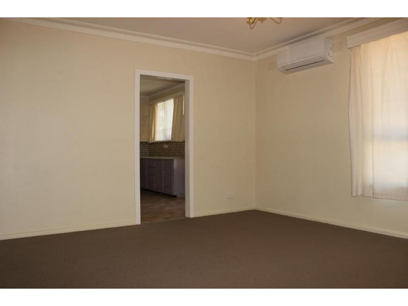 1/10 Oban Road, Ringwood VIC 3134