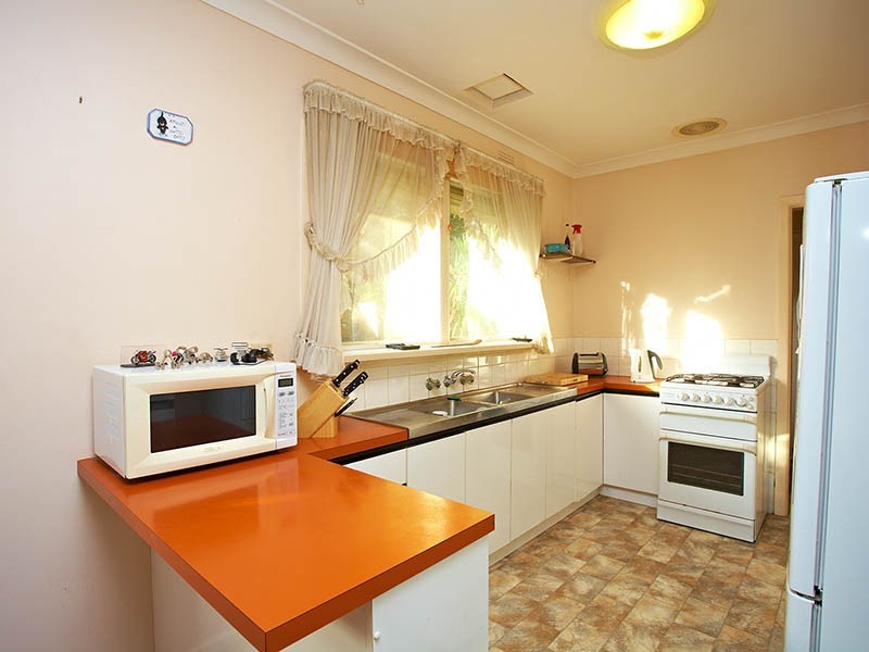 6 Karista Avenue, Heathmont VIC 3135