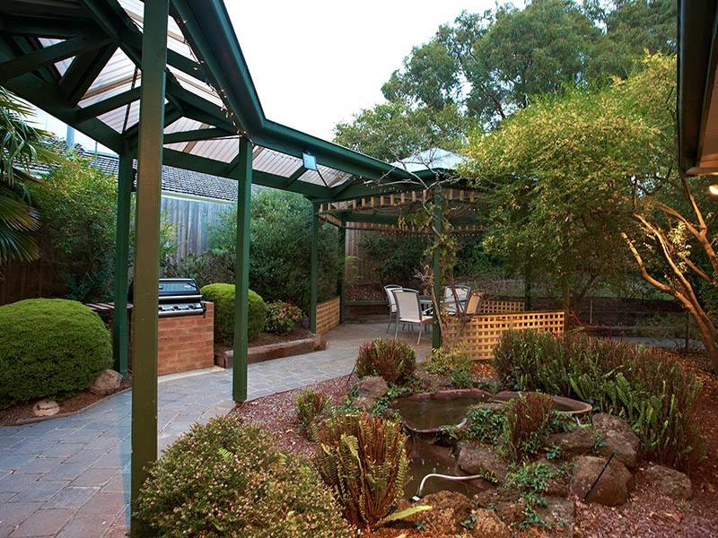 59 Lockhart Road, Ringwood North VIC 3134