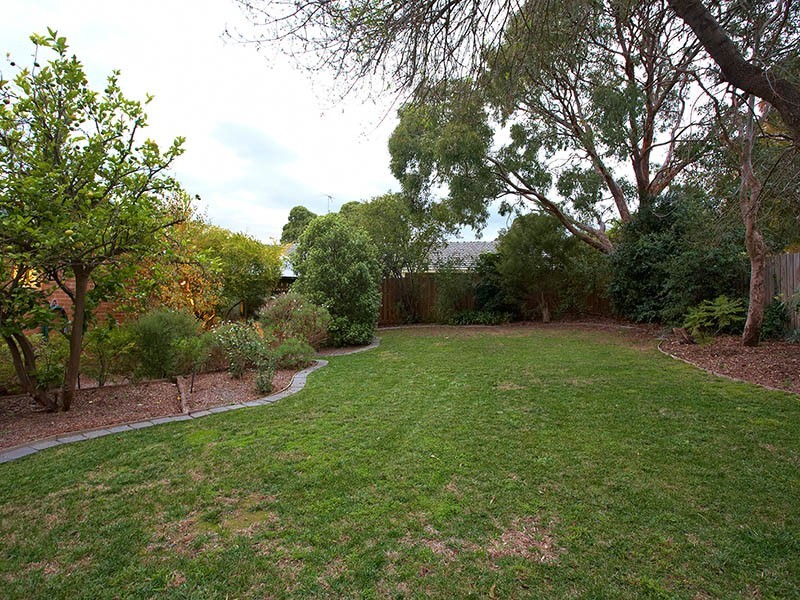 59 Lockhart Road, Ringwood North VIC 3134