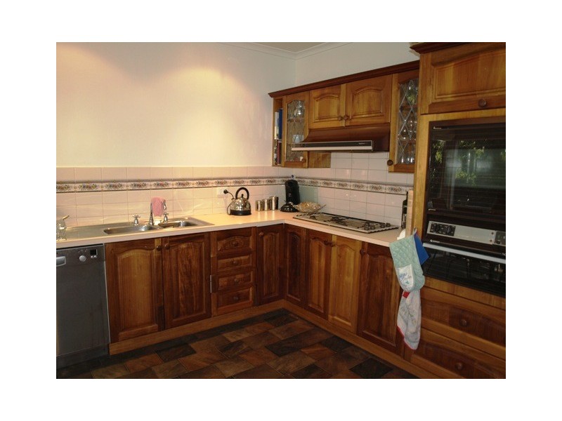 5 Poulton Close, Heathmont VIC 3135