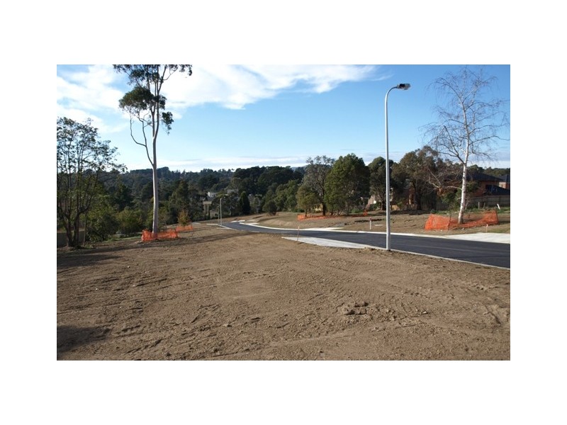 1-13 Cydonia Court, Ringwood North VIC 3134