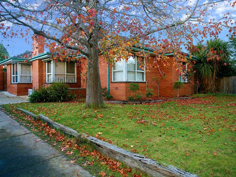 23 Smithdene Avenue, Ringwood East VIC 3135