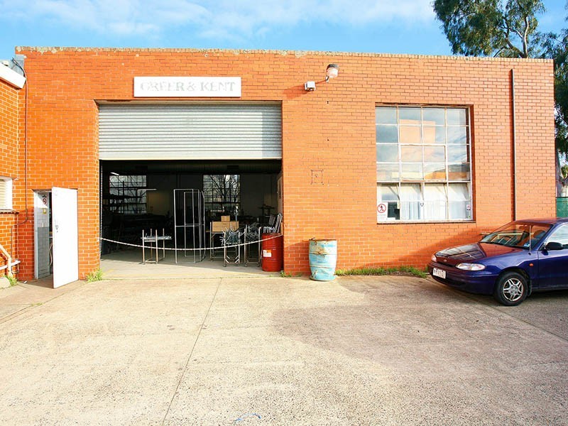 2/6 Clare Street, Bayswater VIC 3153