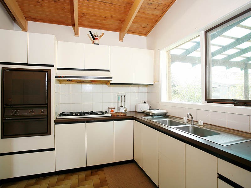 3 Fairview Avenue, Ringwood East VIC 3135