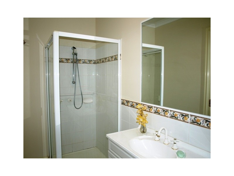 4/73 Carween Avenue, Mitcham VIC 3132