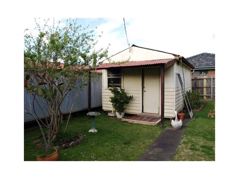 1 Simla Street, Mitcham VIC 3132