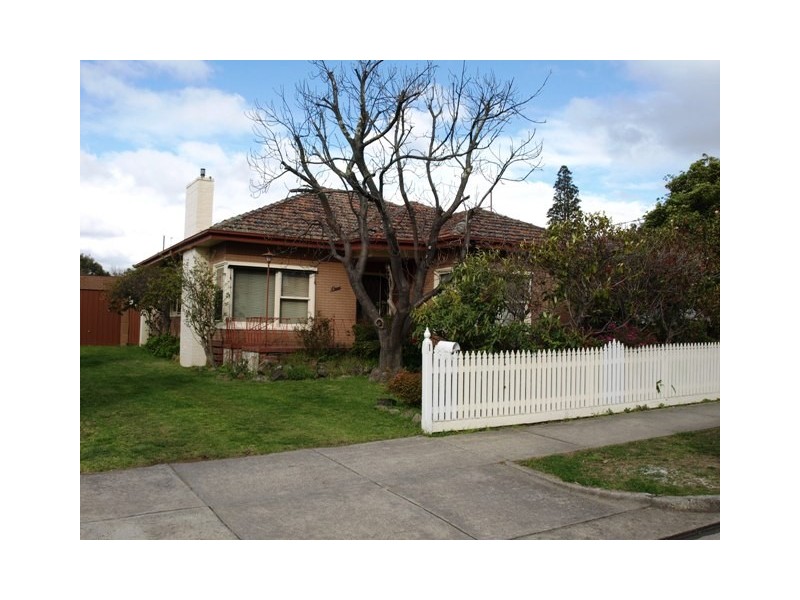 1 Simla Street, Mitcham VIC 3132
