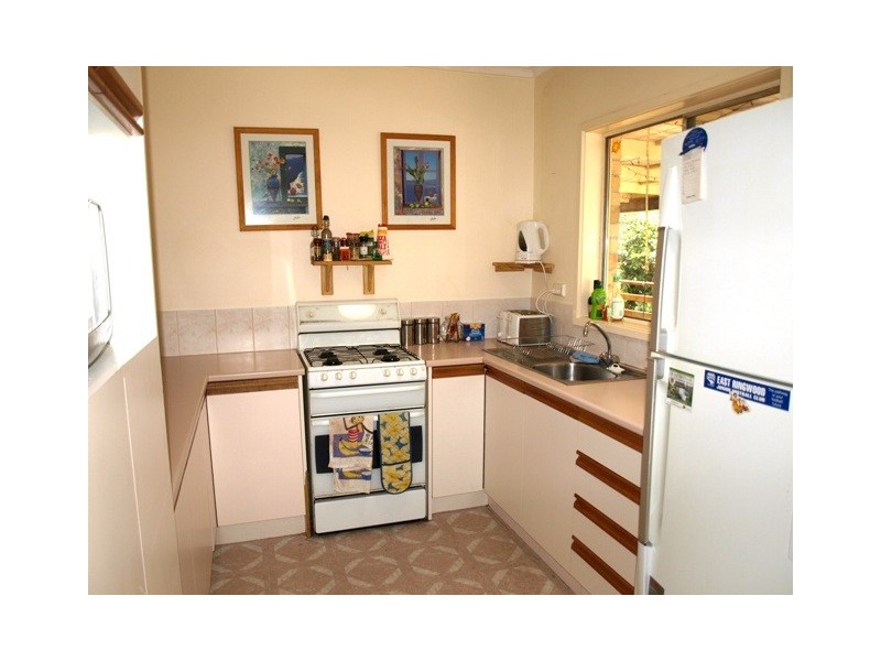 49 Blazey Road, Croydon South VIC 3136