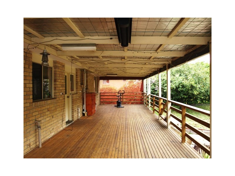 49 Blazey Road, Croydon South VIC 3136